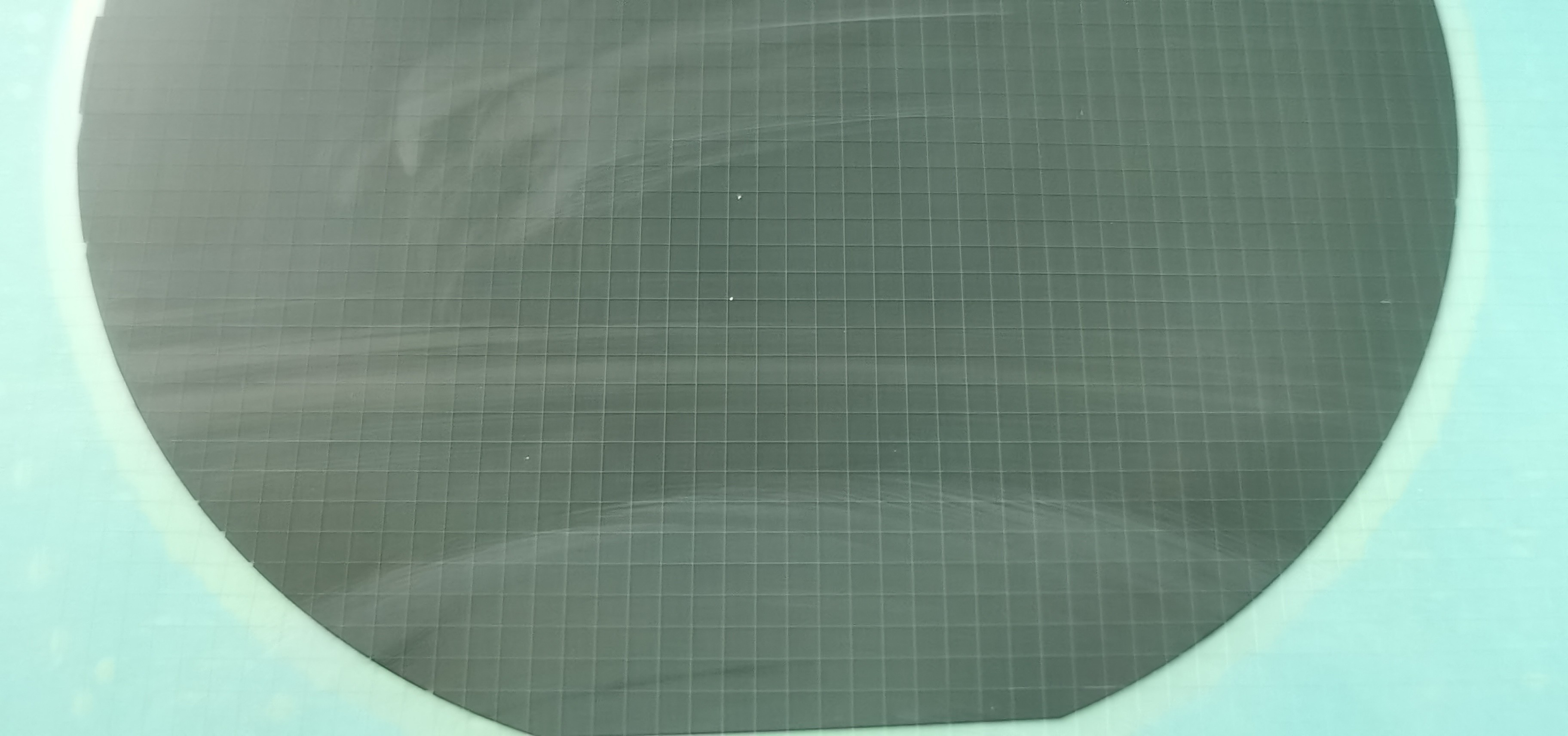 硅片劃片機破解硬脆材料崩邊難題，助力半導體器件封裝降本增效